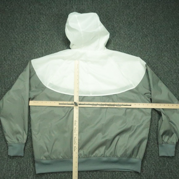 Nike Jacket Men XL Smoke Grey White Windrunner Windbreaker Sportswear Hooded - Picture 7 of 10